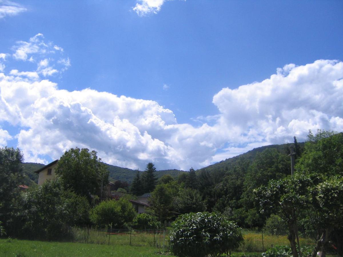 Cascina Del Galin Lägenhet Lanzo dʼIntelvi Exteriör bild